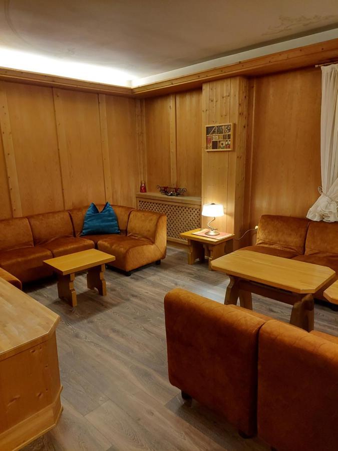 Hotel Alpina Пинцоло Экстерьер фото